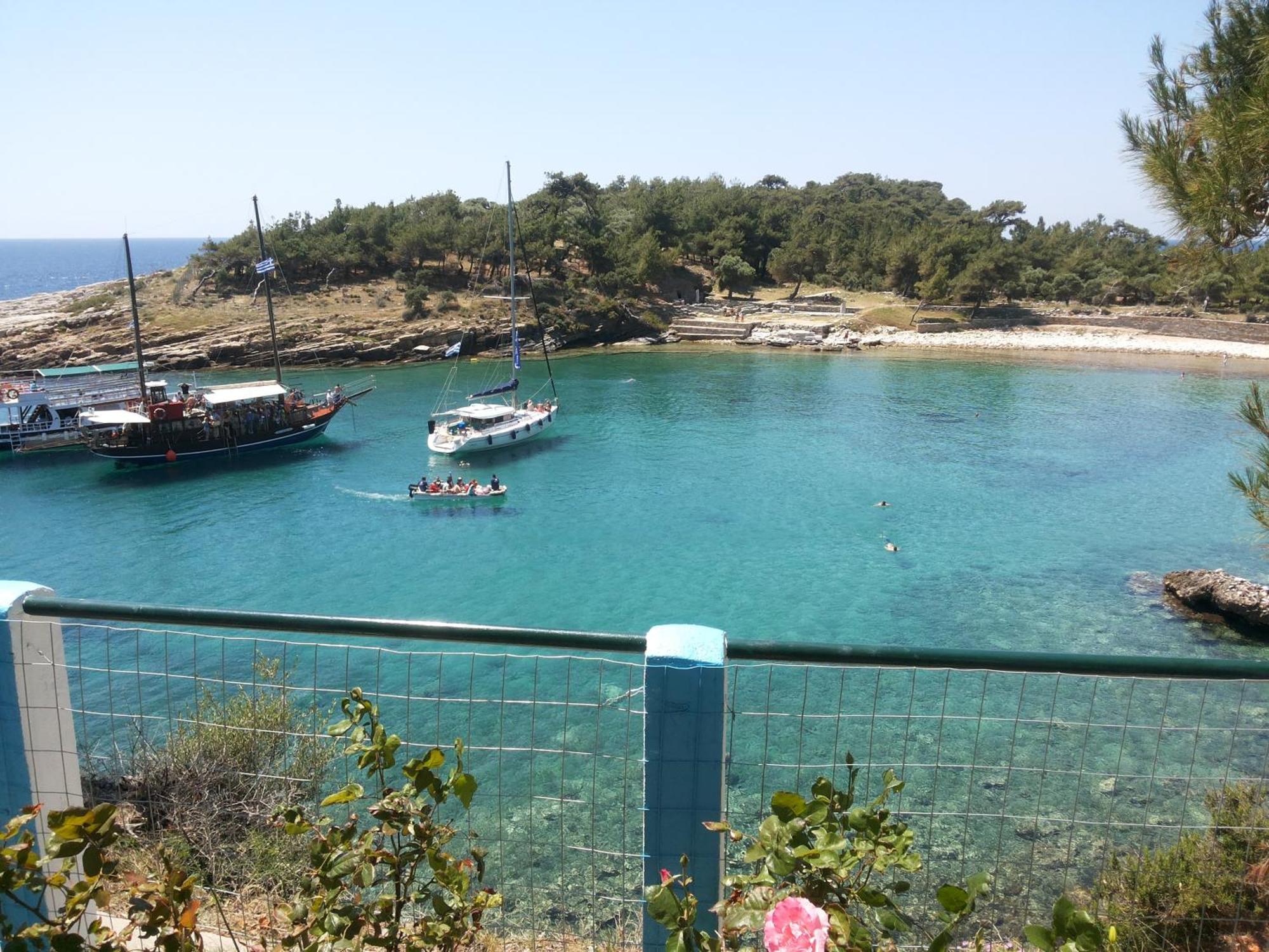 Gorgona Rooms Aliki  Luaran gambar