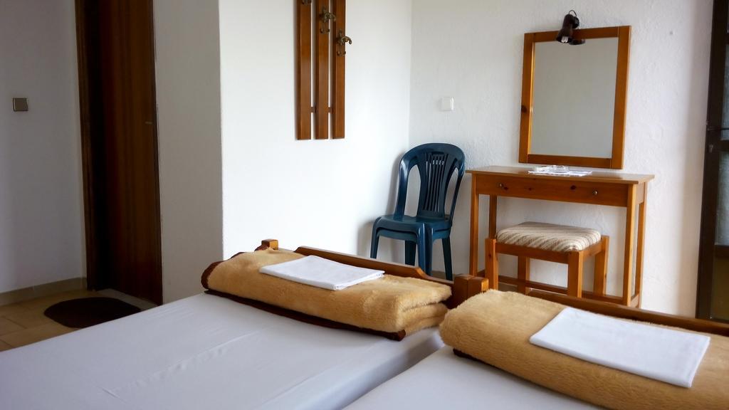 Gorgona Rooms Aliki  Luaran gambar