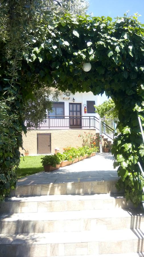 Gorgona Rooms Aliki  Luaran gambar