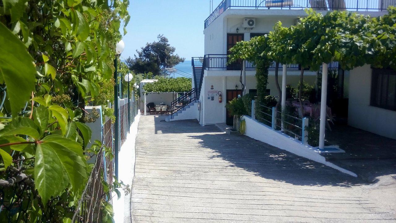 Gorgona Rooms Aliki  Luaran gambar
